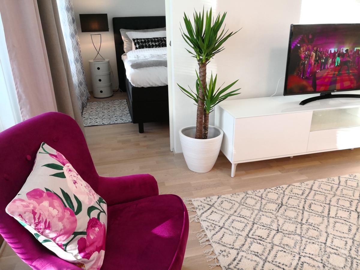 Charming Pine View Apartment Vantaa Exteriér fotografie